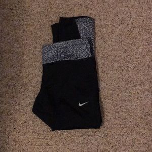 Nike leggings